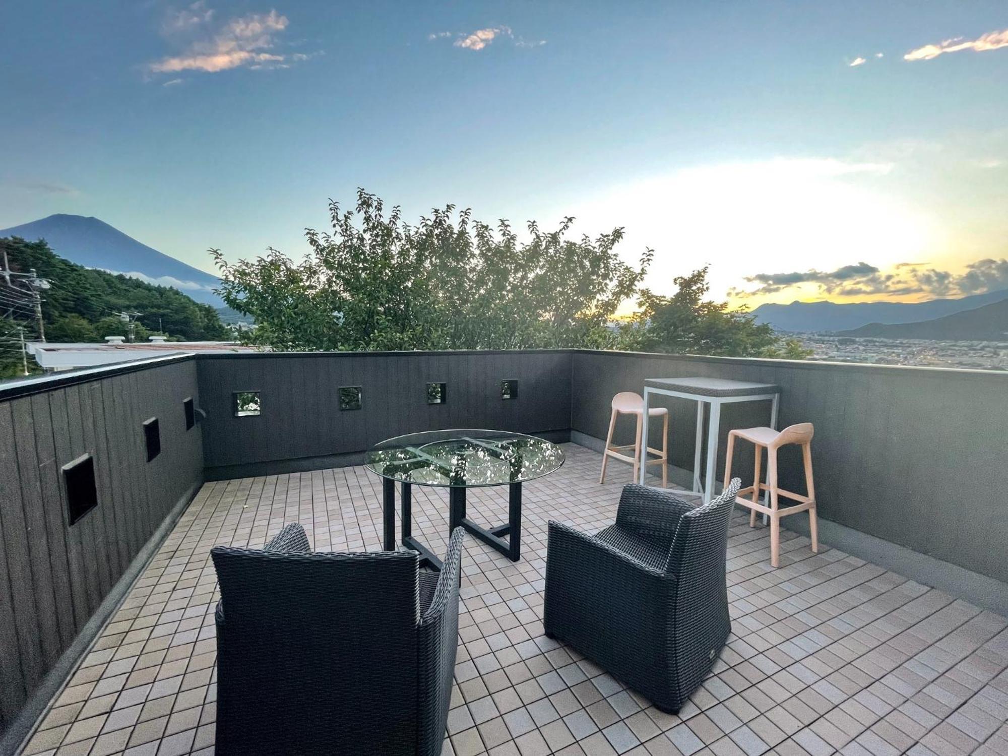 Sweet Villa Takasama - Vacation Stay 11775 Фудзиёсида Экстерьер фото
